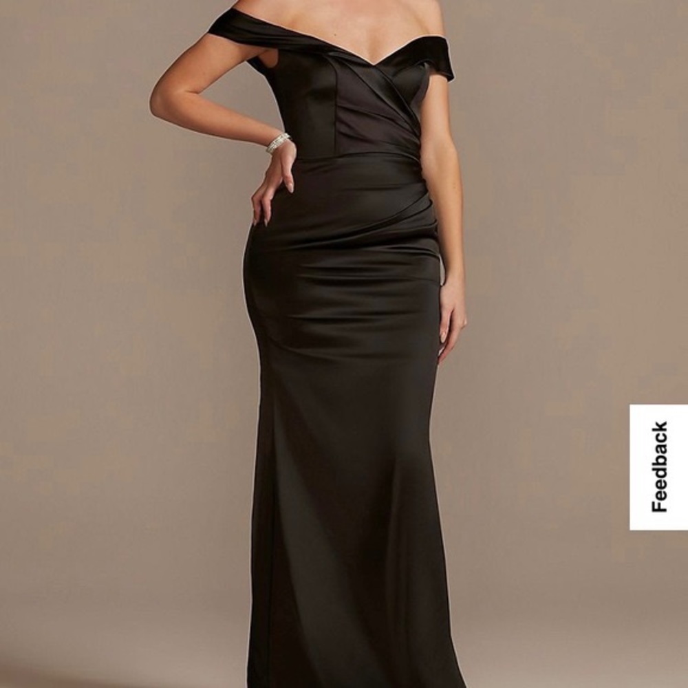 Satin off-the-shoulder mermaid dress